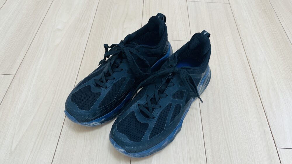 ハイキング用の靴