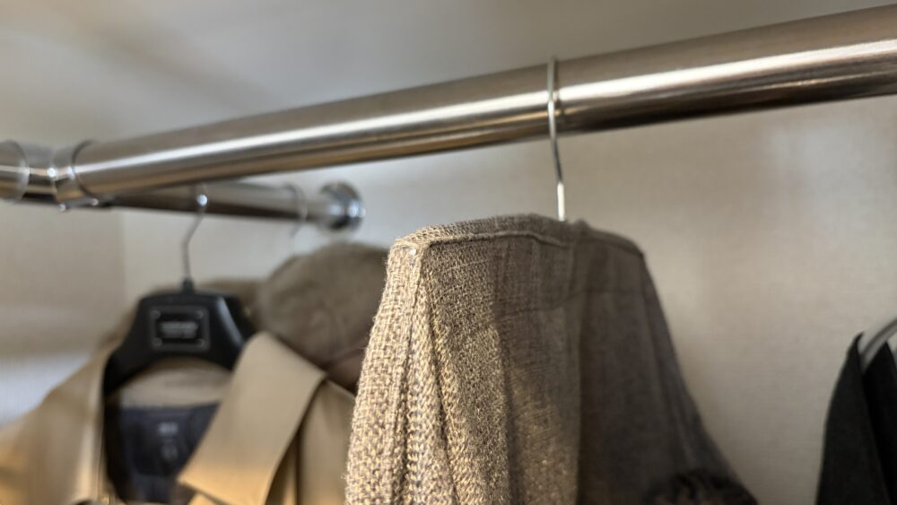 吊り下げラック