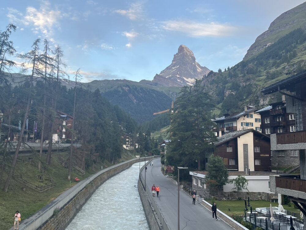 マッターホルンの朝焼け