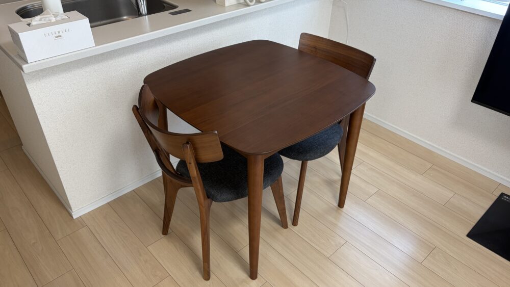 ダイニングテーブル&チェア
