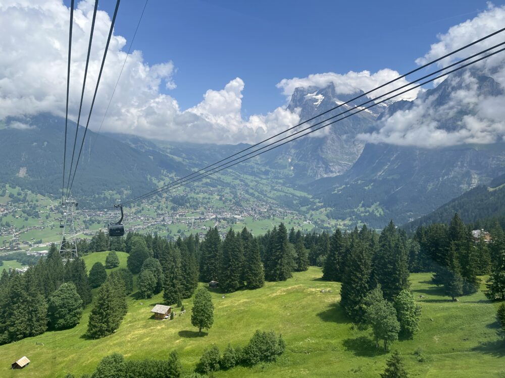 スイス山間部の風景